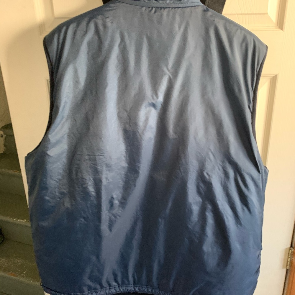 Reversible Reebok Vest - Picture 4 of 9
